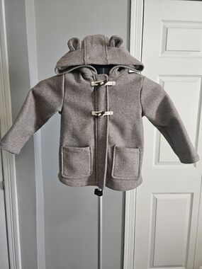 Girls 4T Old Navy Kids Hooded Toggle Pea Coat in Taupe